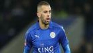 ليستر يطالب سليماني بالانتظام في تدريباته