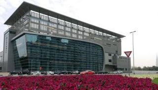 المبنى الإداري لإمباور في دبي