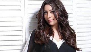 المطربة جنات 