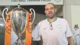 فؤاد أنور يستقيل من منصبه في الشباب