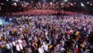 "الملالي" واستهداف مؤتمر المعارضة بباريس.. رصاصة في صدره 