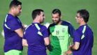 عبدالله السعيد يشارك في تدريبات الأهلي السعودي