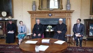 شيخ الأزهر يلتقي أعضاء المنتدى الإسلامي المسيحي البريطاني