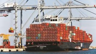 الصين تتصدر قائمة أهم الشركاء التجاريين للإمارات