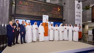 سوق أبوظبي يدرج أسهم 