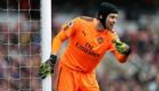 تشيلسي يفكر في استعادة تشيك من أرسنال