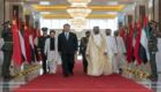 الرئيس الصيني شي جين بينغ يصل الإمارات في زيارة تاريخية تستغرق 3 أيام