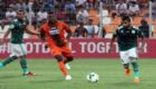 المصري يخطف نقطة ثمينة من نهضة بركان في الكونفدرالية