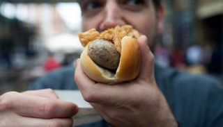 اللحوم المعالجة ربما تسبب نوبات هلوسة