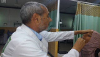 عيادات "سلمان للإغاثة" تواصل علاج اللاجئين اليمنيين في"أبخ" بجيبوتي