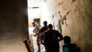 أسرى "داعش" الأجانب بسوريا.. قنبلة موقوتة 