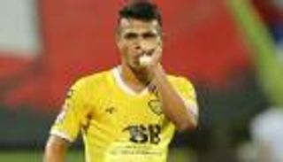 الإصابة تحرم ليما من استكمال معسكر الوصل بألمانيا