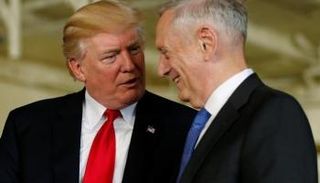 الرئيس الأمريكي دونالد ترامب ووزير دفاعه جيمس ماتيس