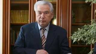 جنكيز أيتماتوف