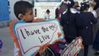 أطفال غزة.. رعب ومعاناة يتجددان مع الغارات الإسرائيلية