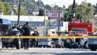 القبض على مسلح احتجز رهائن داخل متجر بأمريكا