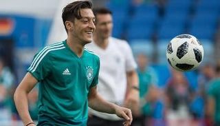 مسعود أوزيل 