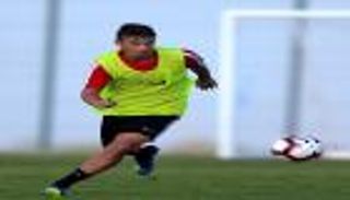 شباب الأهلي دبي يضم الأرجنتيني دياز