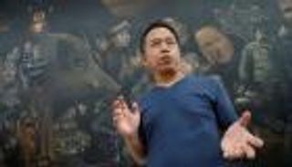 بالصور.. إقبال شديد على هدايا تذكارية لفتية الكهف في تايلاند