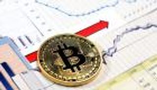   صعود مفاجئ لـ بيتكوين فوق 7 آلاف دولار