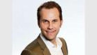 أوزيل تنكر لجماهير ألمانيا ولوف