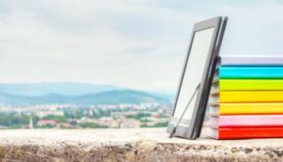 الكتاب الورقي ينافس الإلكتروني 