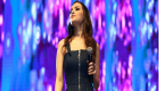 بالصور.. كارمن سليمان تحيي الليلة الرابعة لمهرجان "طابا هايتس" 