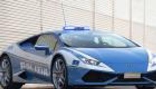 بالصور.. أجمل سيارات شرطة حول العالم