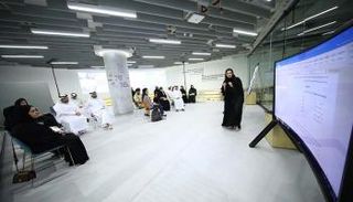 دائرة الموارد البشرية بدبي تنظم لقاء حول برنامج التمكين الوطني