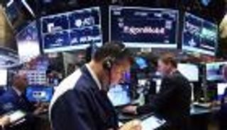 البورصة الأمريكية تغلق عند أعلى مستوى منذ فبراير