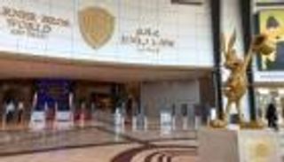 عروض ضوئية لعالم "وارنر براذرز أبوظبي" تزين برج خليفة