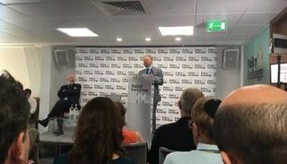 الدكتور أنور بن محمد قرقاش، وزير الدولة للشؤون الخارجية في الإمارات 