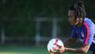 سبورتنج لشبونة ينوي شكوى أتلتيكو للفيفا بسبب مارتينز