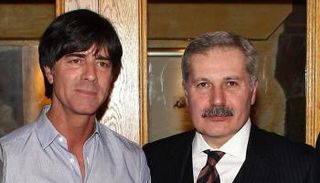 هارون أرسلان ولوف - صورة أرشيفية 