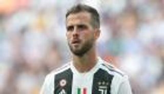 يوفنتوس يصدم برشلونة بشأن بيانيتش