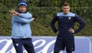 مدرب لاتسيو يلمح إلى رحيل ميلينكوفيتش