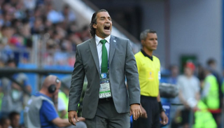 بيتزي مدرب الأخضر