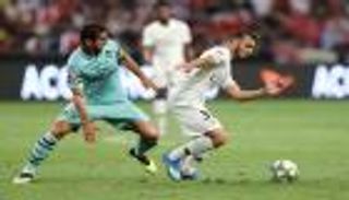 أرسنال يلحق هزيمة ساحقة بباريس سان جيرمان