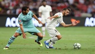 أرسنال وباريس سان جيرمان 