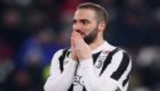 تقارير.. هيجوايين يحدد شرطا وحيدا للرحيل عن يوفنتوس