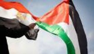 وفد فلسطيني رفيع يغادر إلى القاهرة لبحث ملف المصالحة