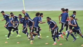 معسكر سابق لمنتخب الإمارات