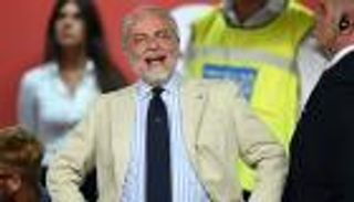 رئيس نابولي: صفقة انتقال رونالدو ليوفنتوس "دعائية"