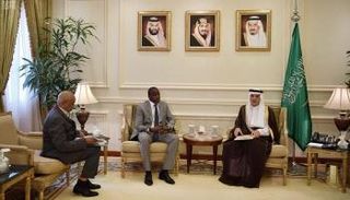  الجبير يستقبل مستشار رئيس جمهورية غينيا بيساو