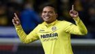 باكا يرغب في البقاء مع فياريال