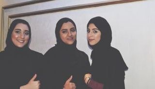 العنود ومريم ونورة يخترعن المحفظة الذكية 