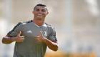 رونالدو يخوض أول تدريباته بقميص يوفنتوس