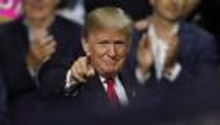 ترامب: الإيرانيون لديهم مشاكل كثيرة وسيتحدثون معنا قريبا