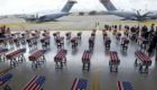 بالصور.. وصول رفات جنود أمريكيين قُتلوا في الحرب الكورية للولايات المتحدة