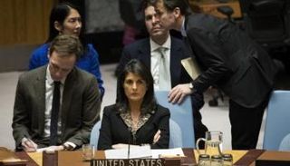 نيكي هيلي مندوبة الولايات المتحدة لدى مجلس الأمن